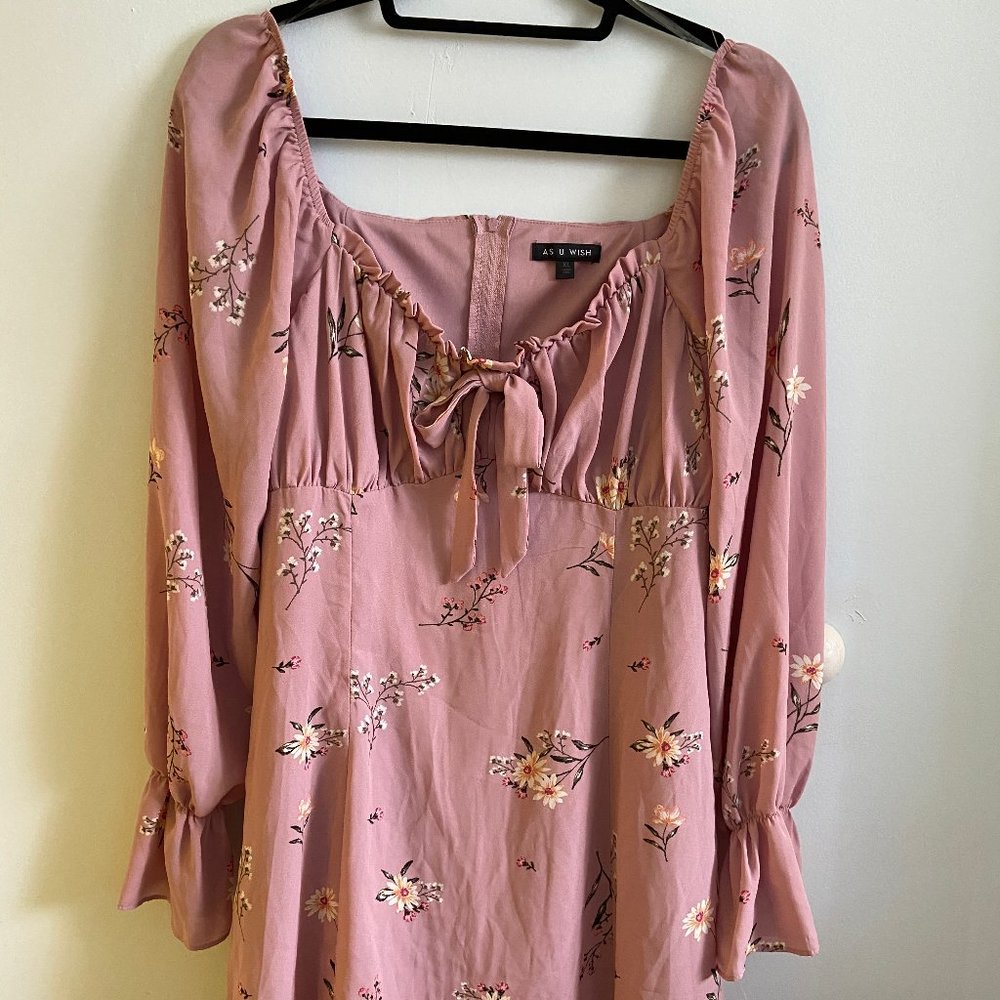 NWT Pink Floral Milkmaid Dress